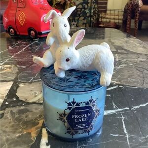 Vintage pink white ceramic bunny rabbit lounging sitting salt & pepper shakers